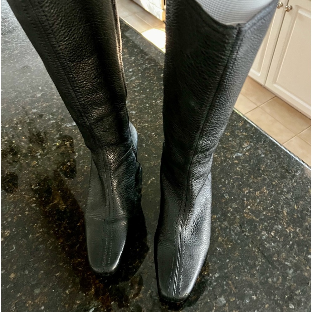 Eddie Bauer pebbled leather boots size 10. Wide calf.